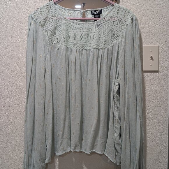 Wrangler Retro Long Puff Sleeve Blouse - Picture 7 of 7